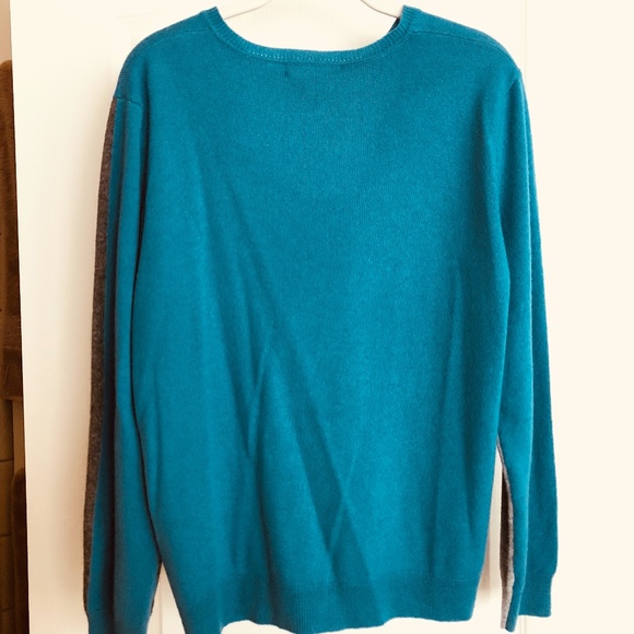 Mongolian Cashmere Color-block Cardigan Sweater - Medium - Picture 4 of 13